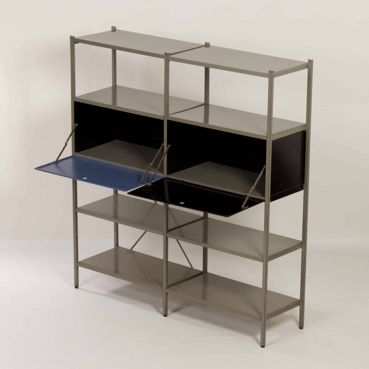 Model 663 Kast van Wim Rietveld voor Gispen, 1950s (4) – Zwart en Blauw - Afbeelding 6