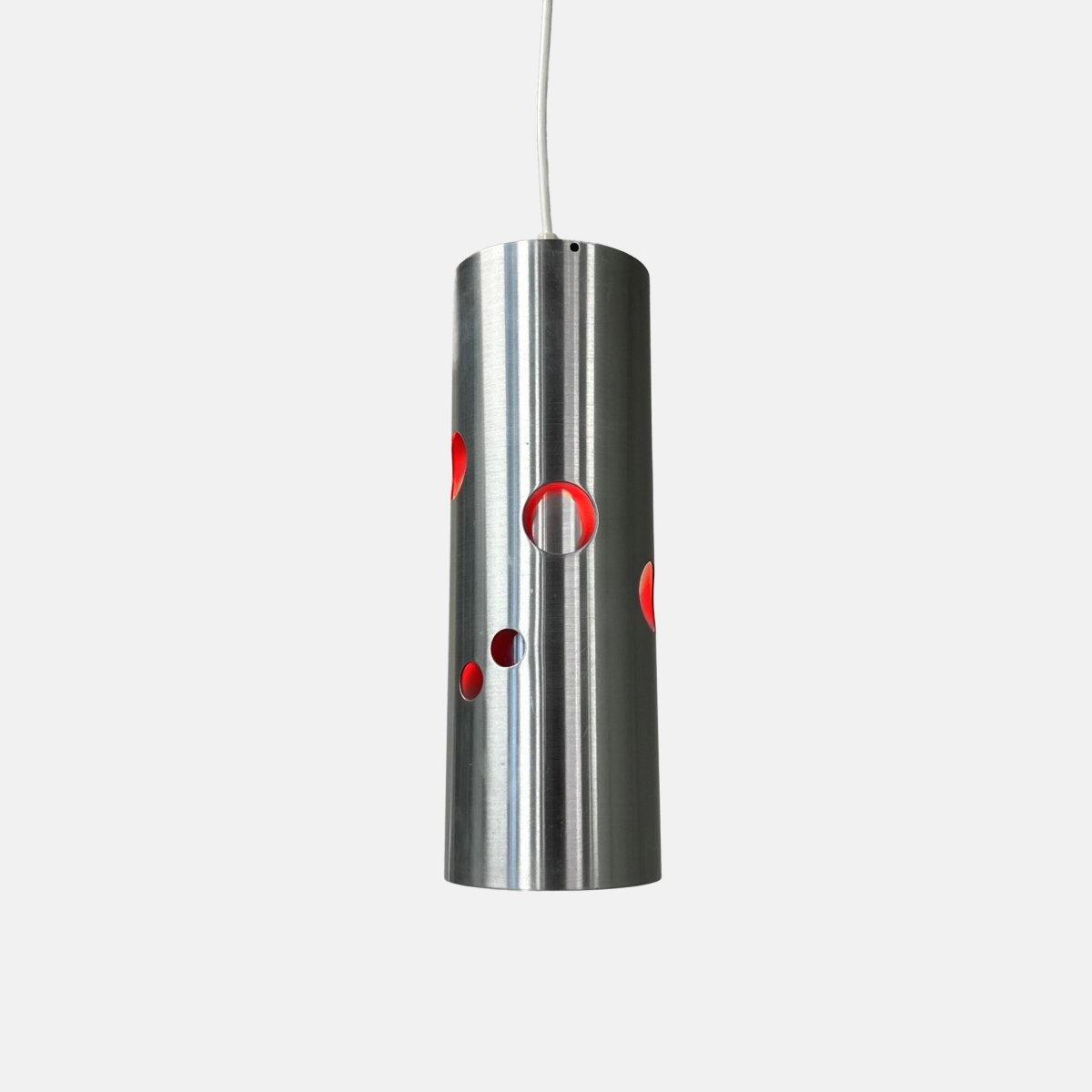 Cilinder hanglamp van Doria Leuchten, Duitsland, 1970s, aluminium met rode perforaties - Afbeelding 2