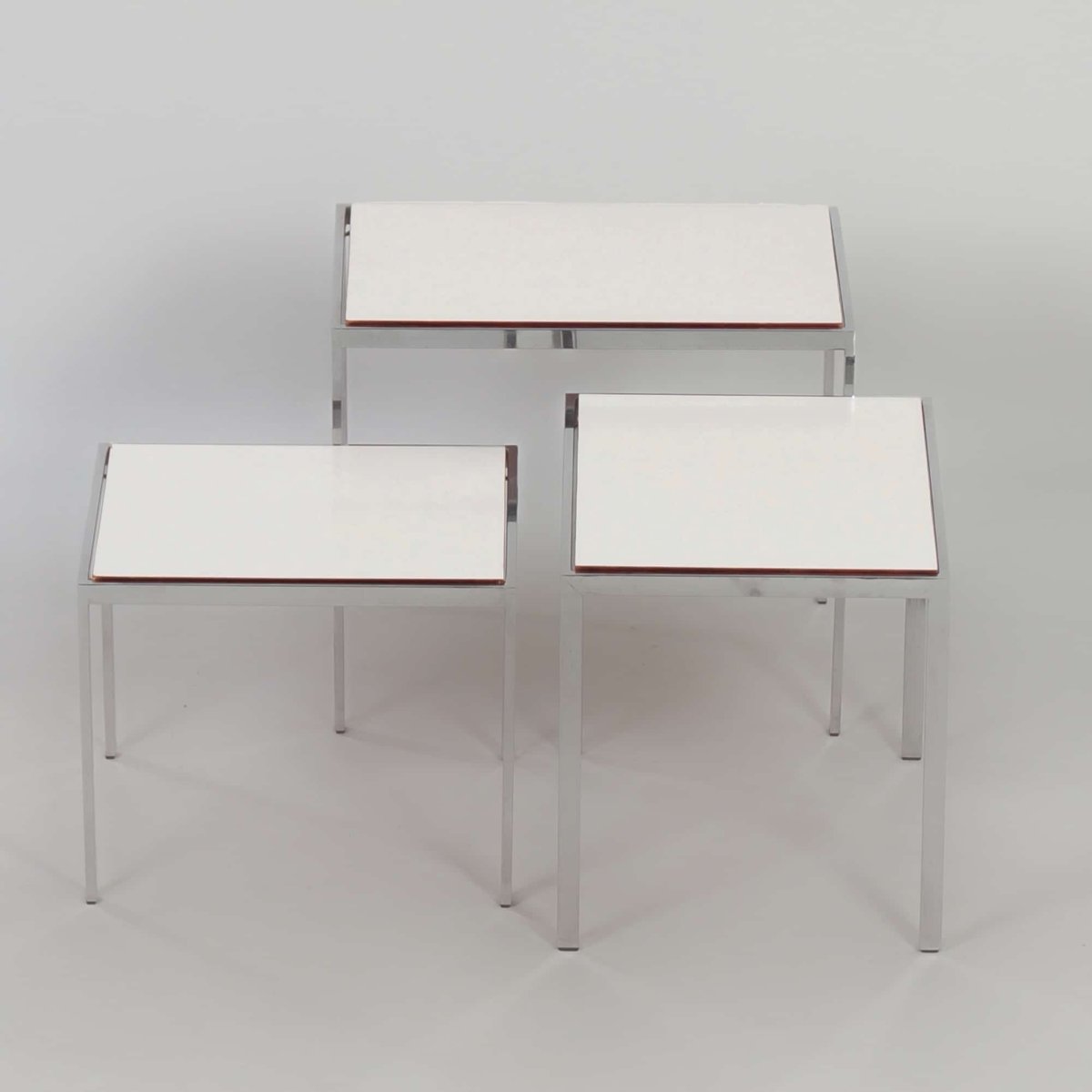 Bijzettafeltjes met Omkeerbare Top, 1960s | Set van Drie Nesttafels - Afbeelding 7